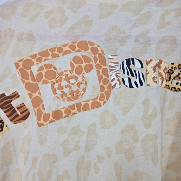 Walt Disney World Animal Kingdom Safari Letters Spirit Jersey Large NWT - Picture 9 of 11